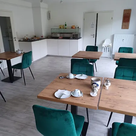 ゲストハウス Gaestehaus Bausch