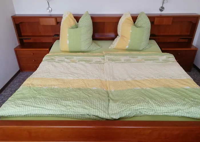 Gaestehaus Bausch بيت ضيافة